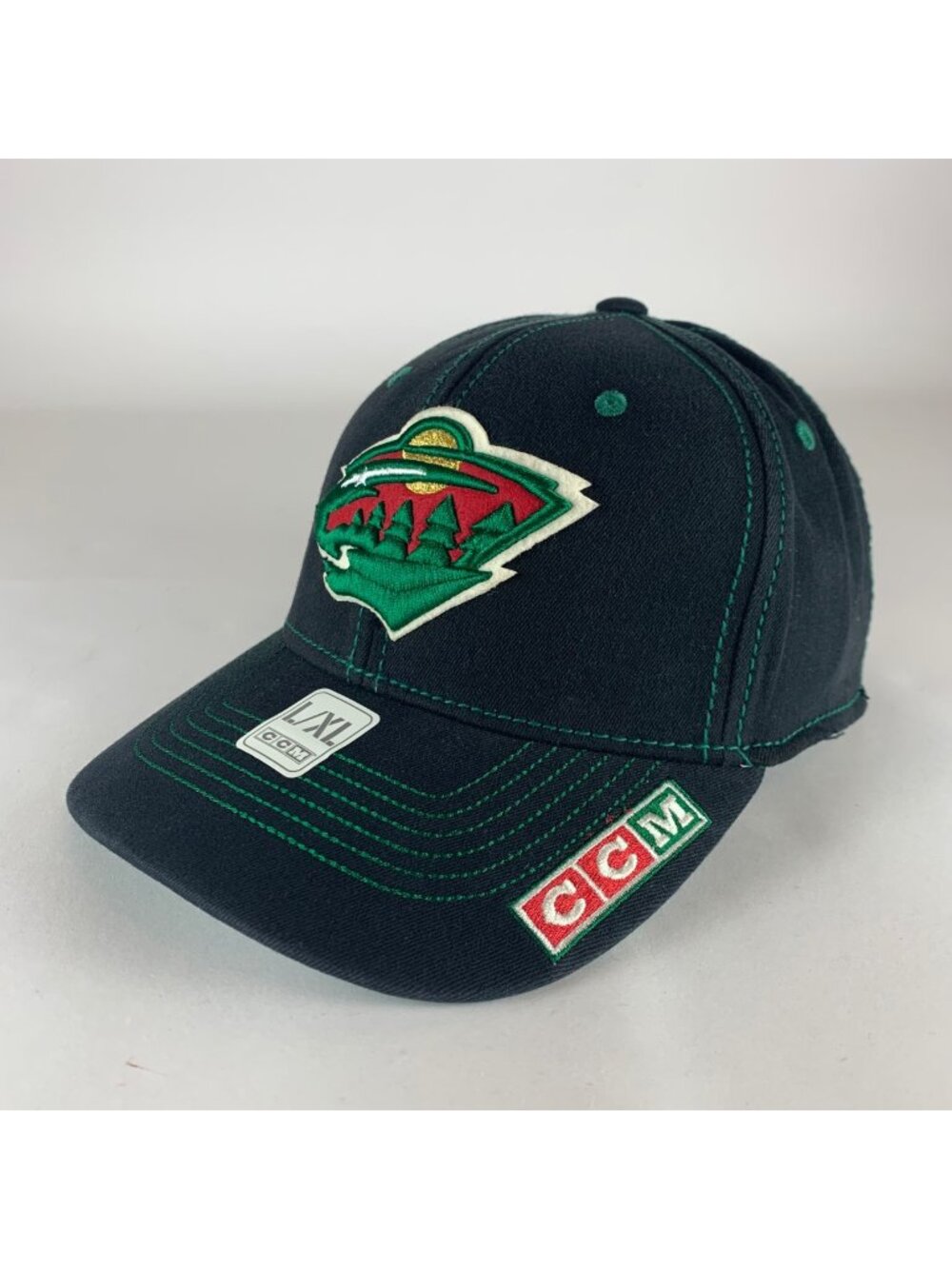 Minnesota Wild NHL Black CCM Stretch Fitted Hat Mens L/XL New